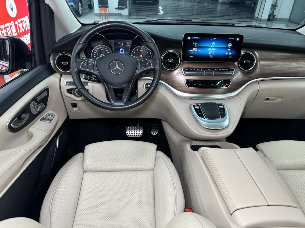Mercedes-Benz Mercedes-Benz V-Class