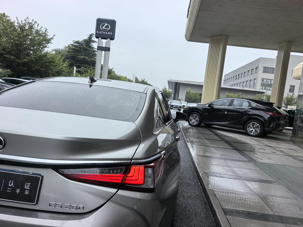 Lexus Lexus ES