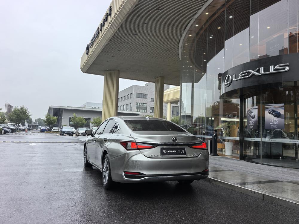Lexus Lexus ES
