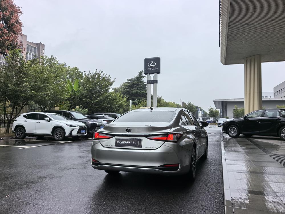 Lexus Lexus ES