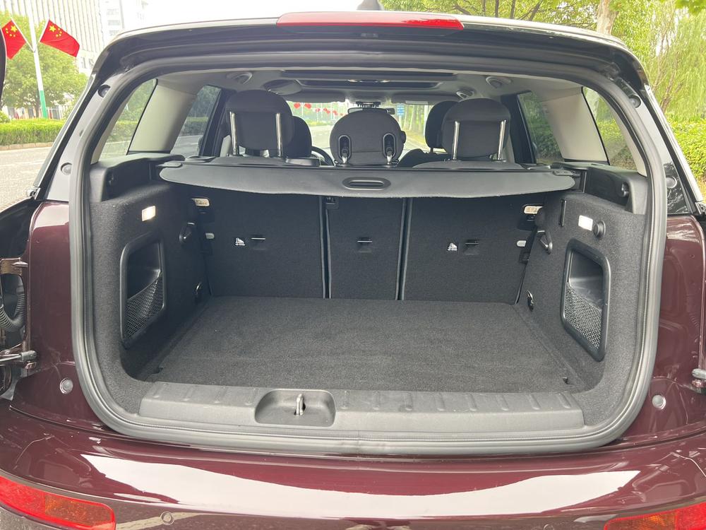 MINI MINI CLUBMAN