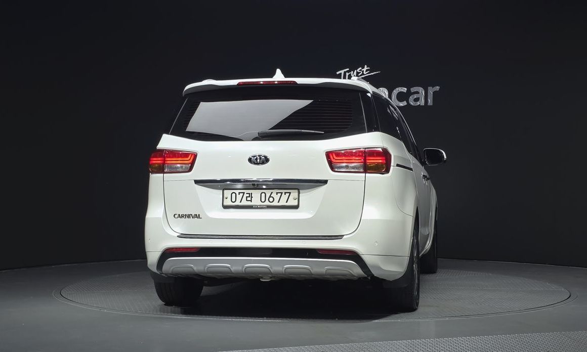Kia Canival