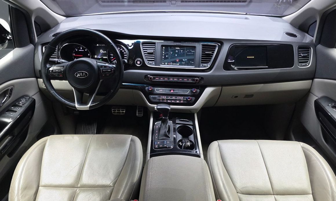 Kia Canival
