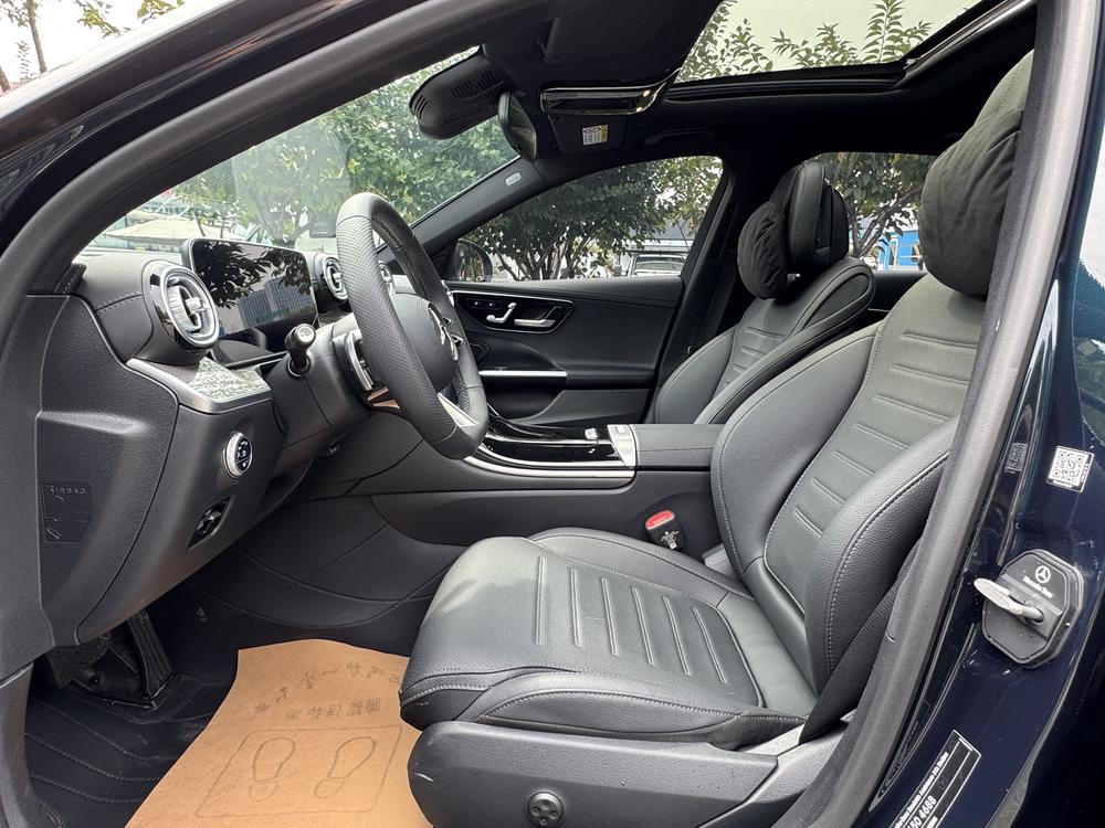 Mercedes-Benz Mercedes-Benz C-Class