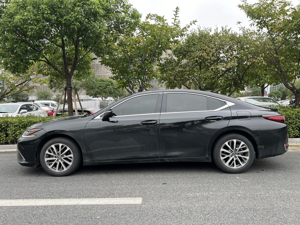 Lexus Lexus ES