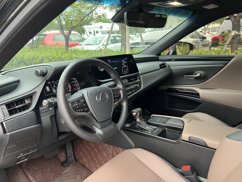 Lexus Lexus ES