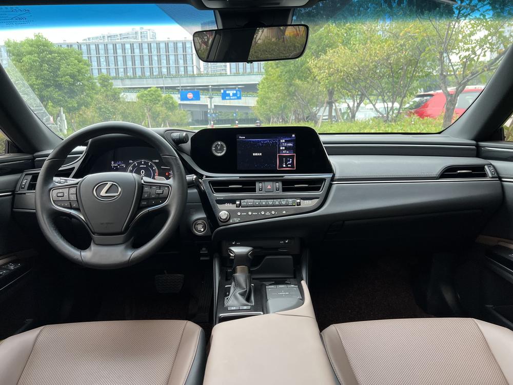 Lexus Lexus ES