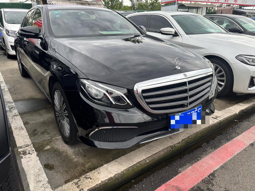 Mercedes-Benz Mercedes-Benz E-Class