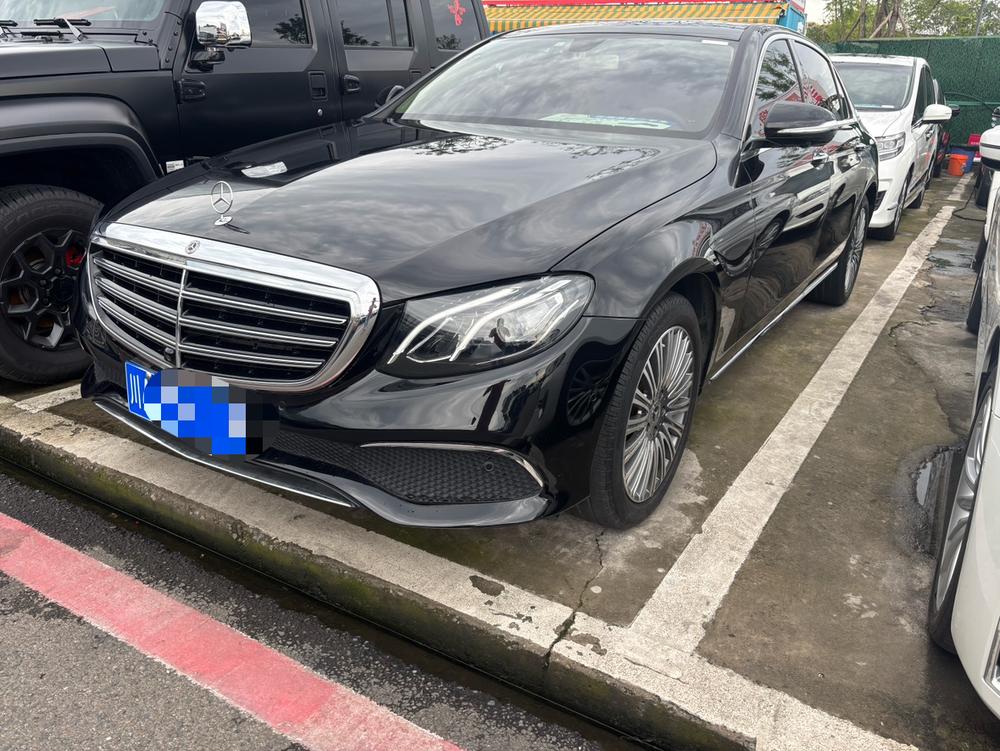 Mercedes-Benz Mercedes-Benz E-Class