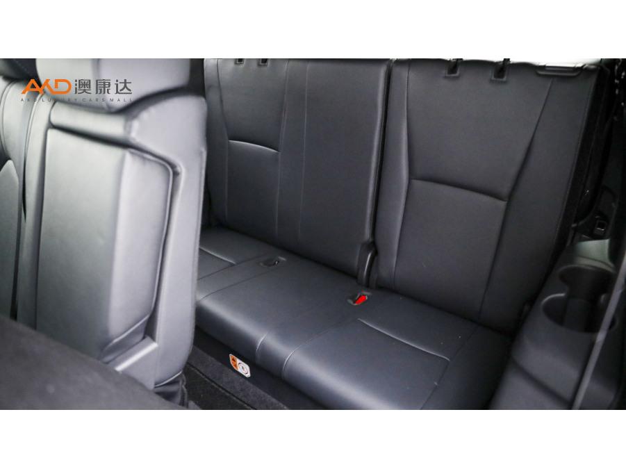 Toyota Crown Kluger