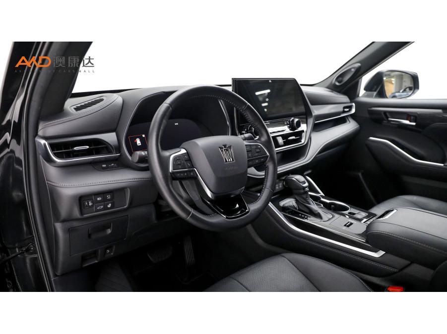 Toyota Crown Kluger