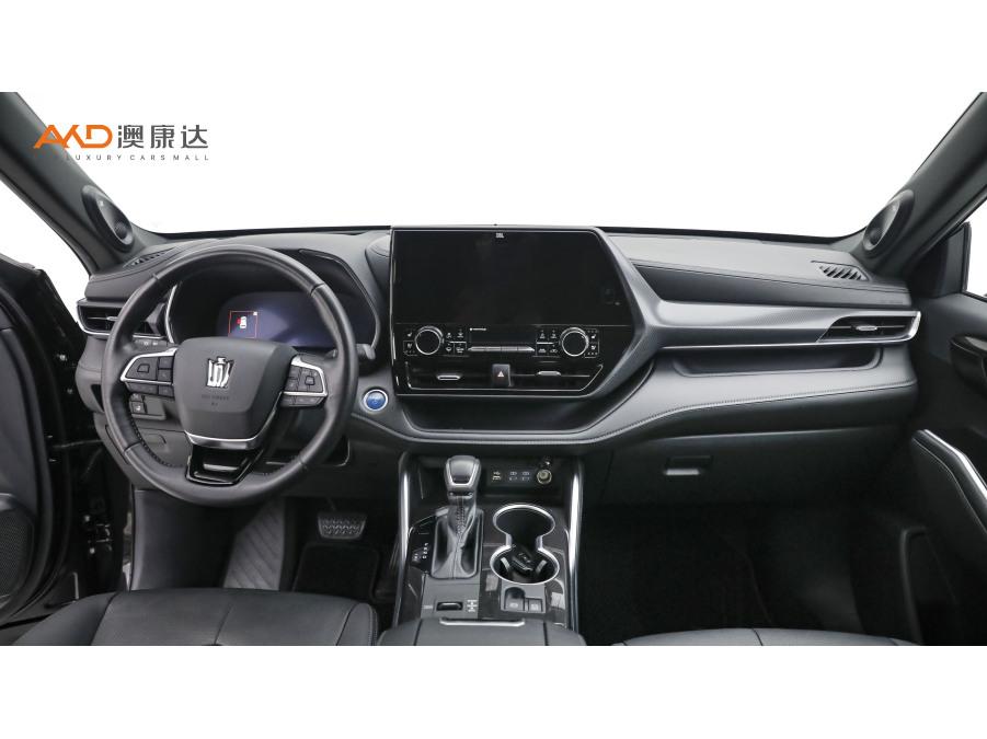 Toyota Crown Kluger