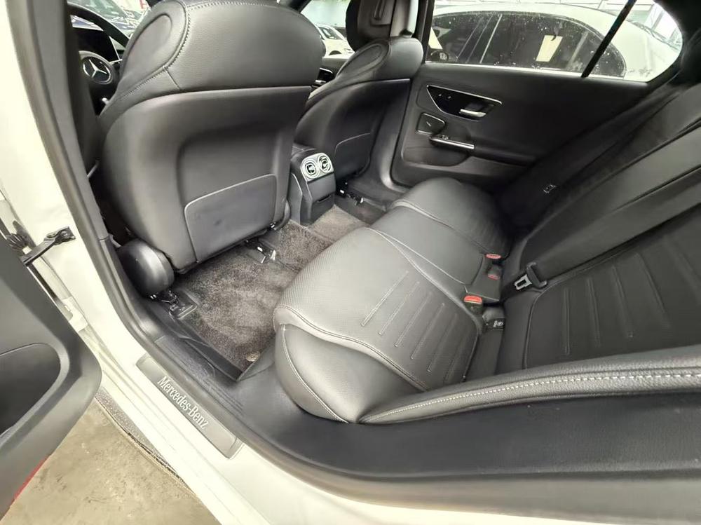 Mercedes-Benz Mercedes-Benz C-Class