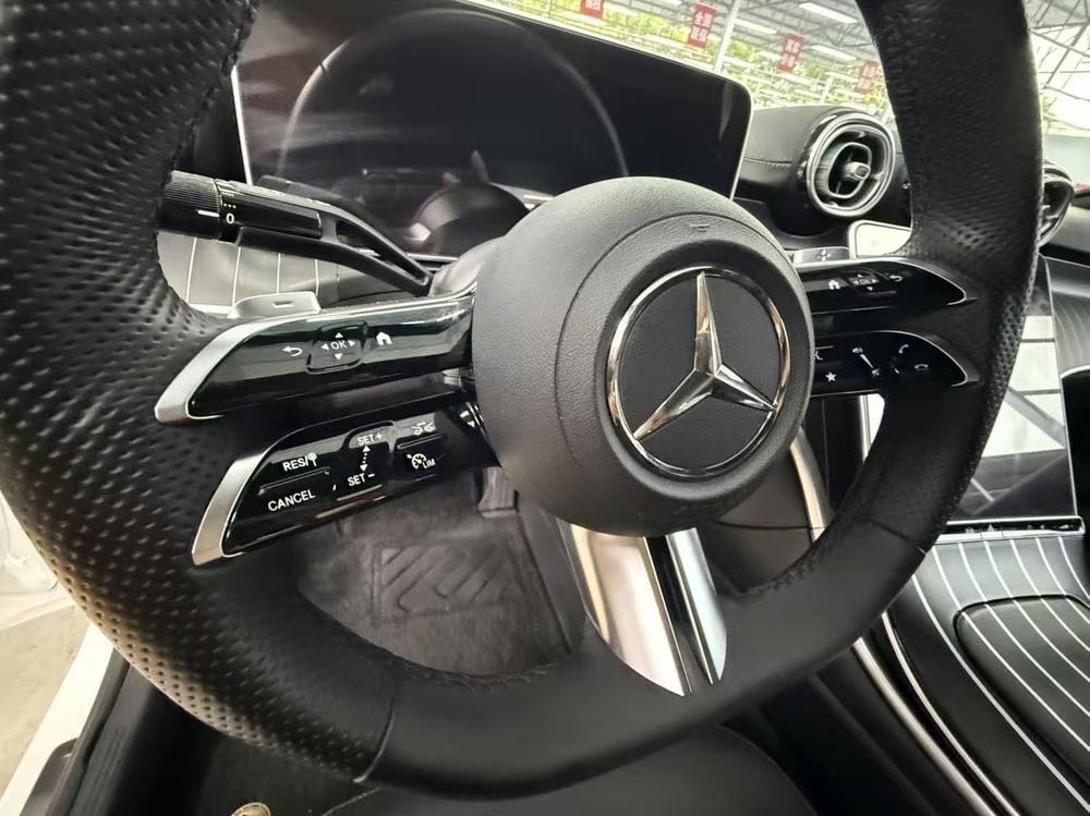 Mercedes-Benz Mercedes-Benz C-Class