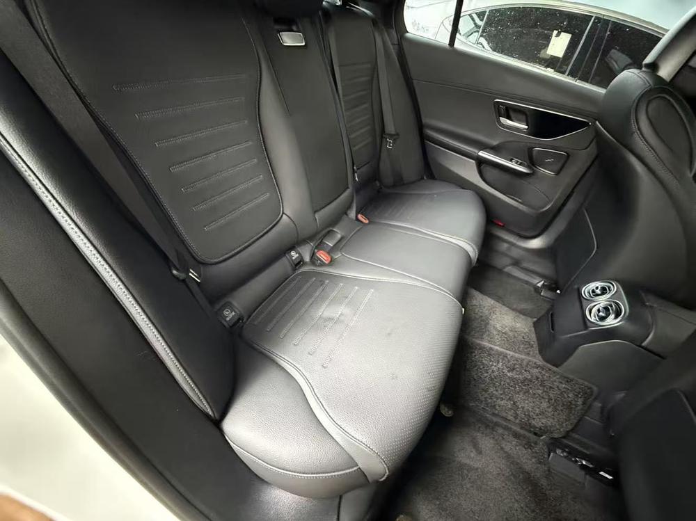 Mercedes-Benz Mercedes-Benz C-Class