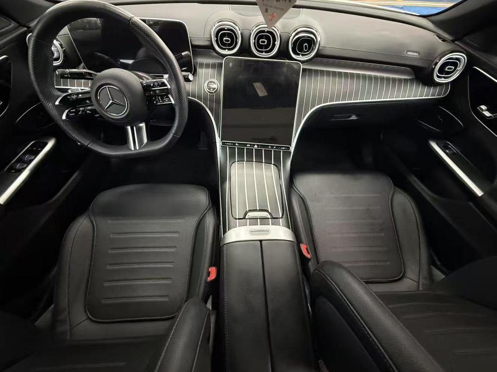 Mercedes-Benz Mercedes-Benz C-Class