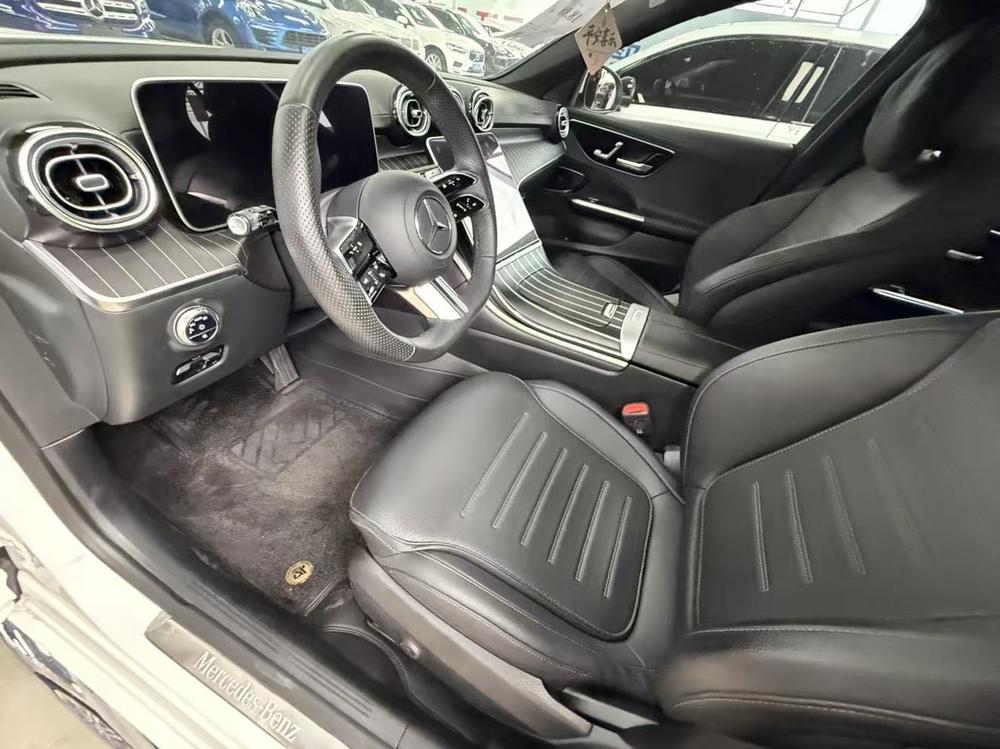 Mercedes-Benz Mercedes-Benz C-Class