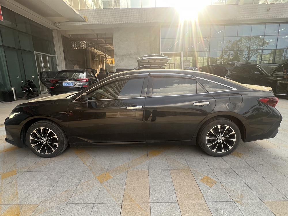 Toyota Avalon