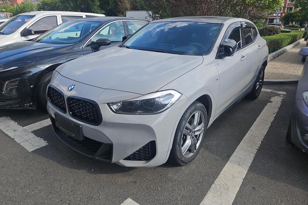 BMW BMW X2