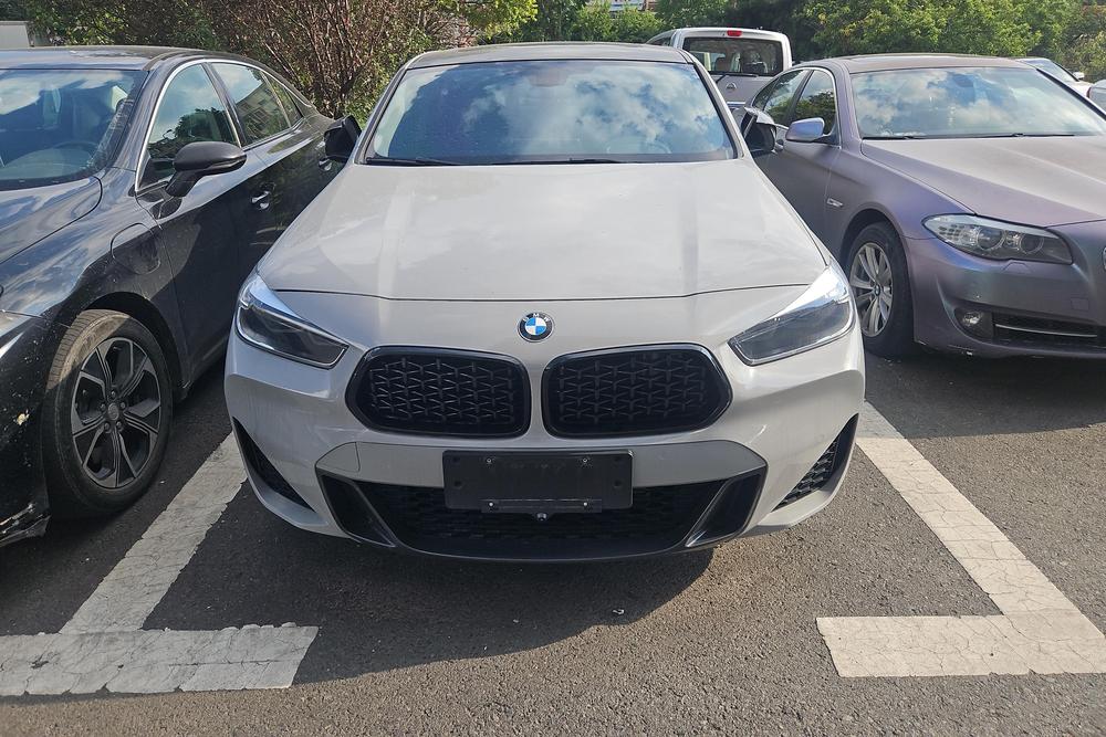 BMW BMW X2