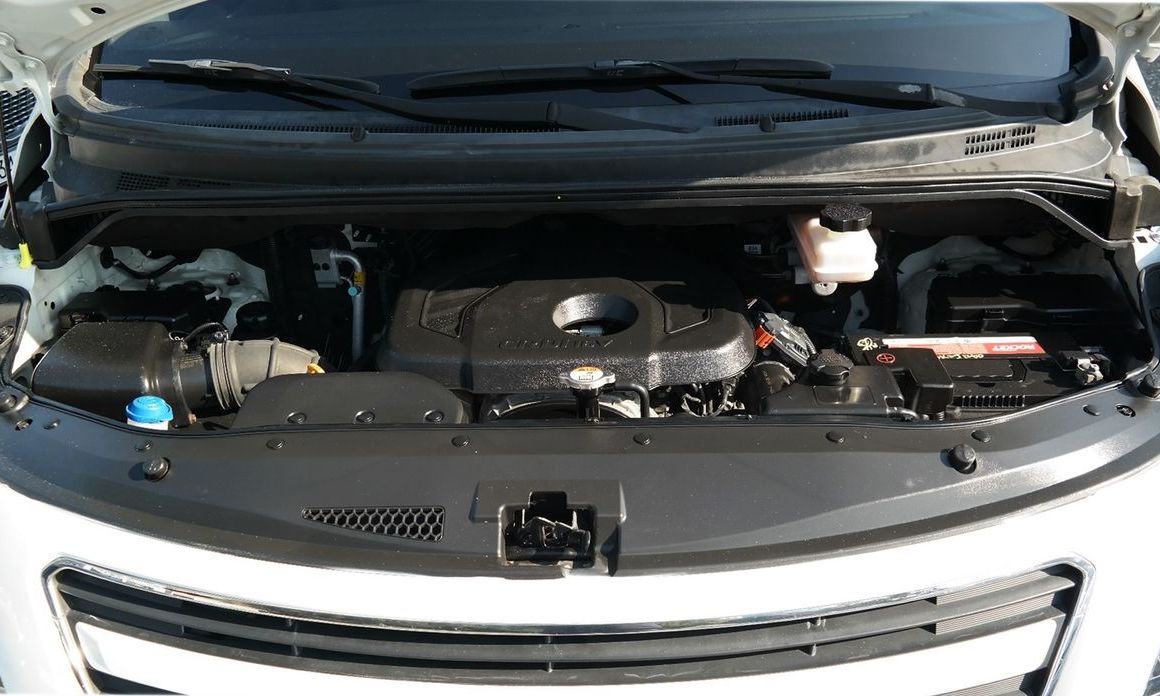 Hyundai Starex