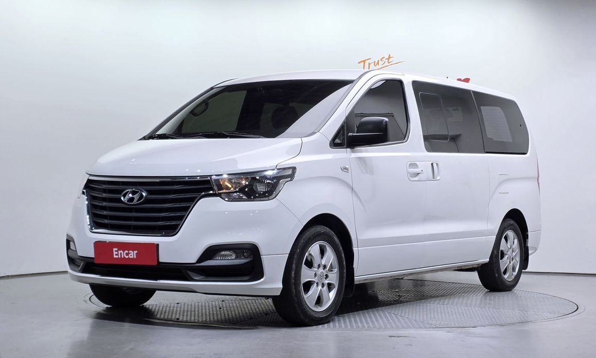 Hyundai Starex