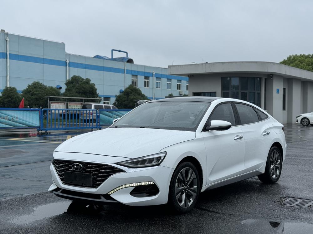 Hyundai Lafesta