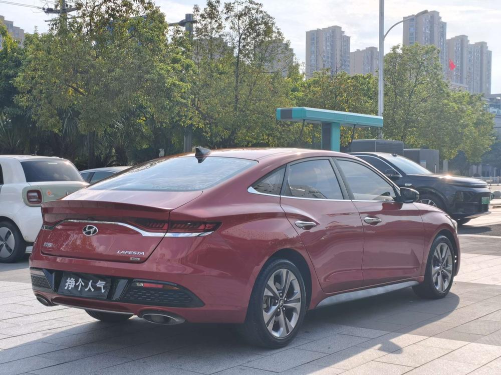 Hyundai Lafesta