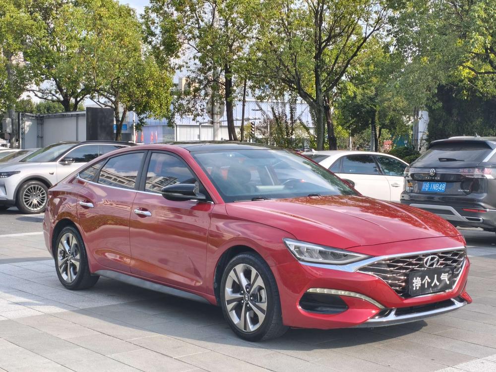 Hyundai Lafesta