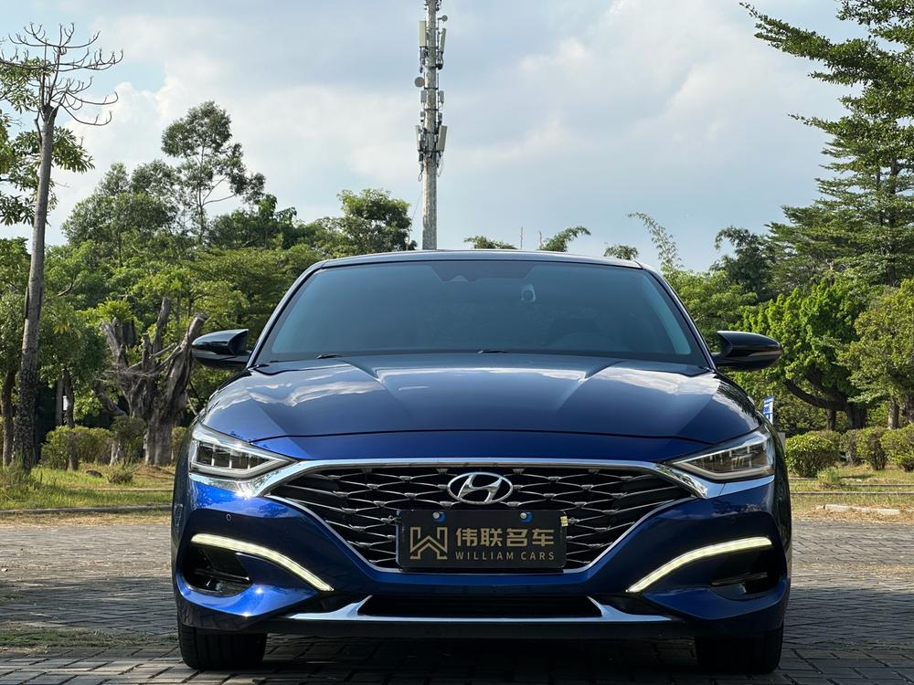 Hyundai Lafesta