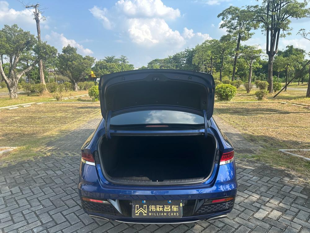 Hyundai Lafesta