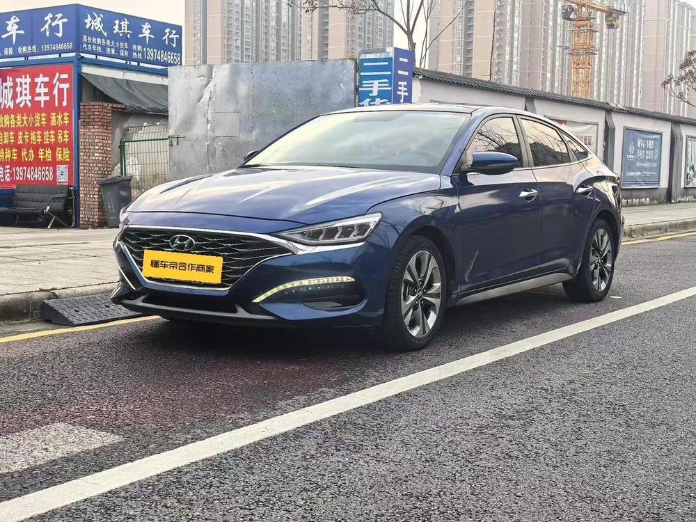 Hyundai Lafesta