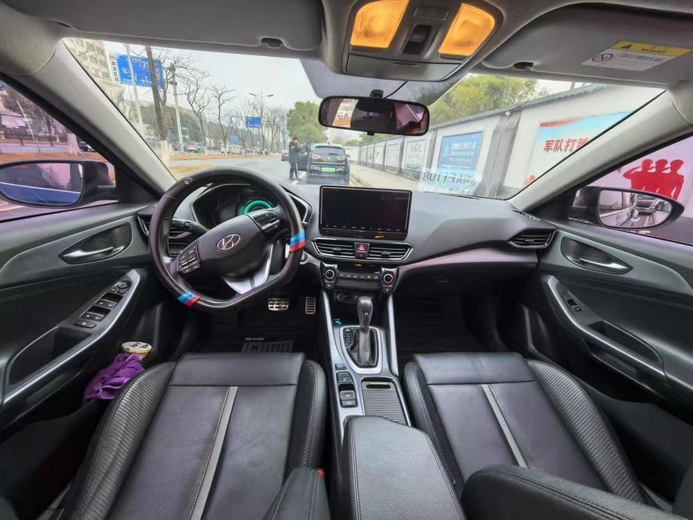 Hyundai Lafesta