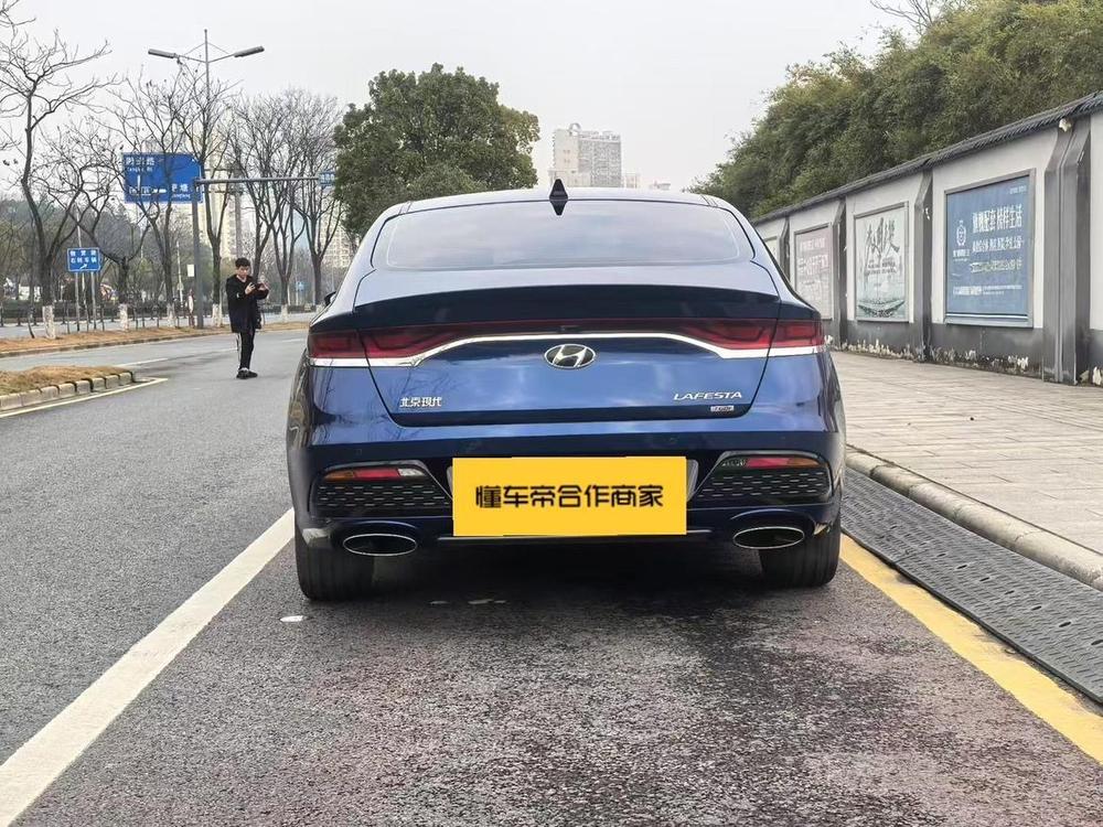 Hyundai Lafesta