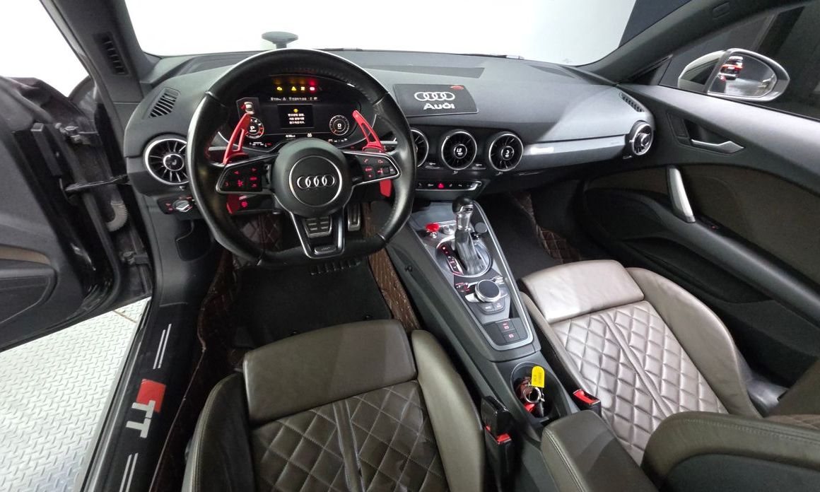 Audi TT
