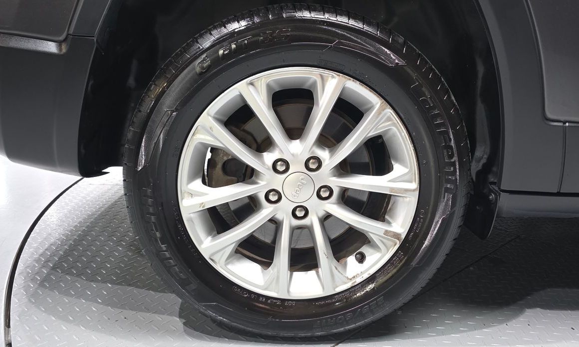Jeep Cherokee