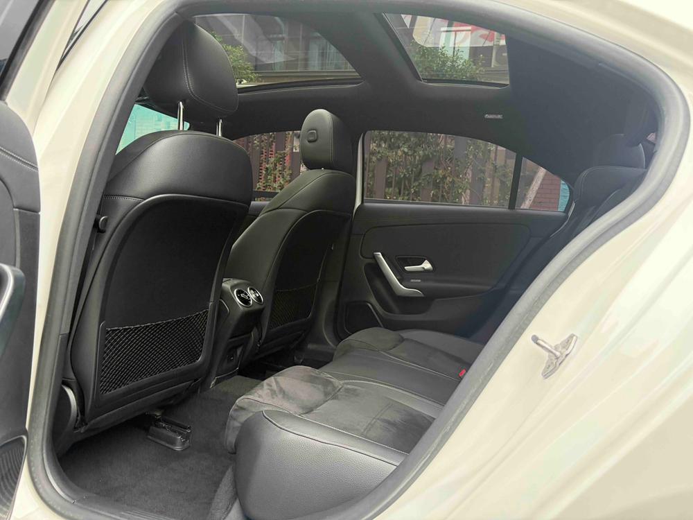 Mercedes-Benz Mercedes-Benz A-Class