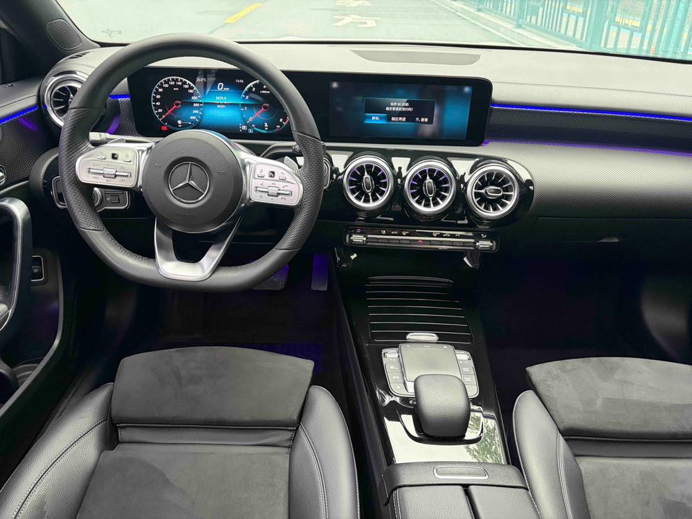 Mercedes-Benz Mercedes-Benz A-Class