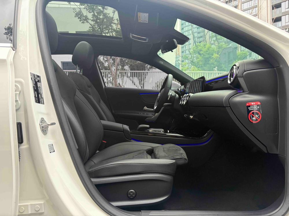 Mercedes-Benz Mercedes-Benz A-Class