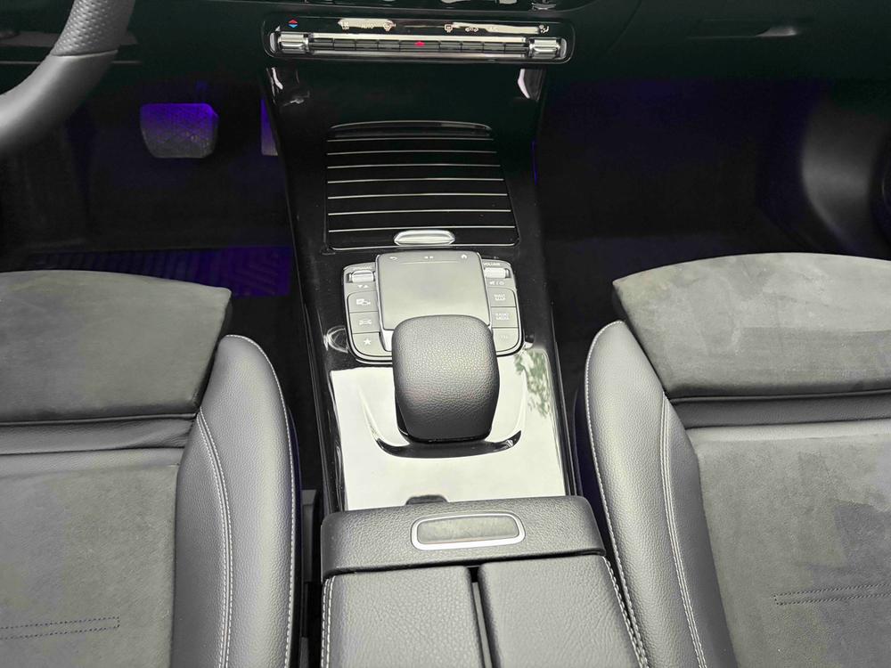 Mercedes-Benz Mercedes-Benz A-Class