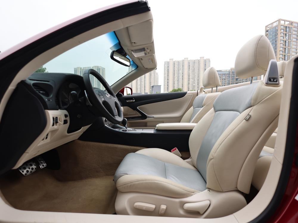 Lexus Lexus IS
