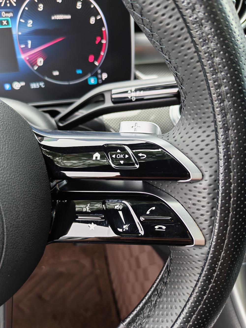 Mercedes-Benz Mercedes-Benz C-Class