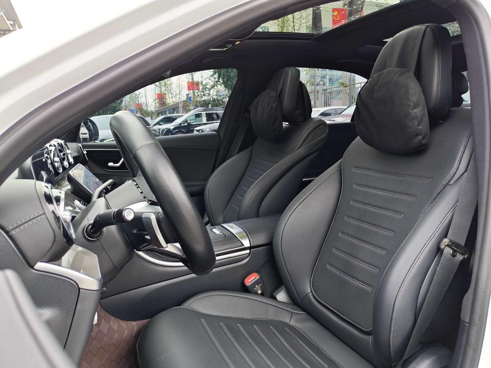 Mercedes-Benz Mercedes-Benz C-Class
