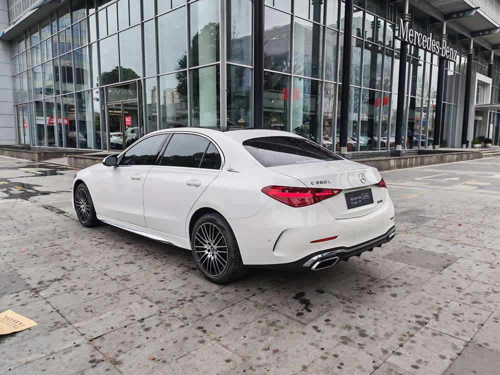 Mercedes-Benz Mercedes-Benz C-Class