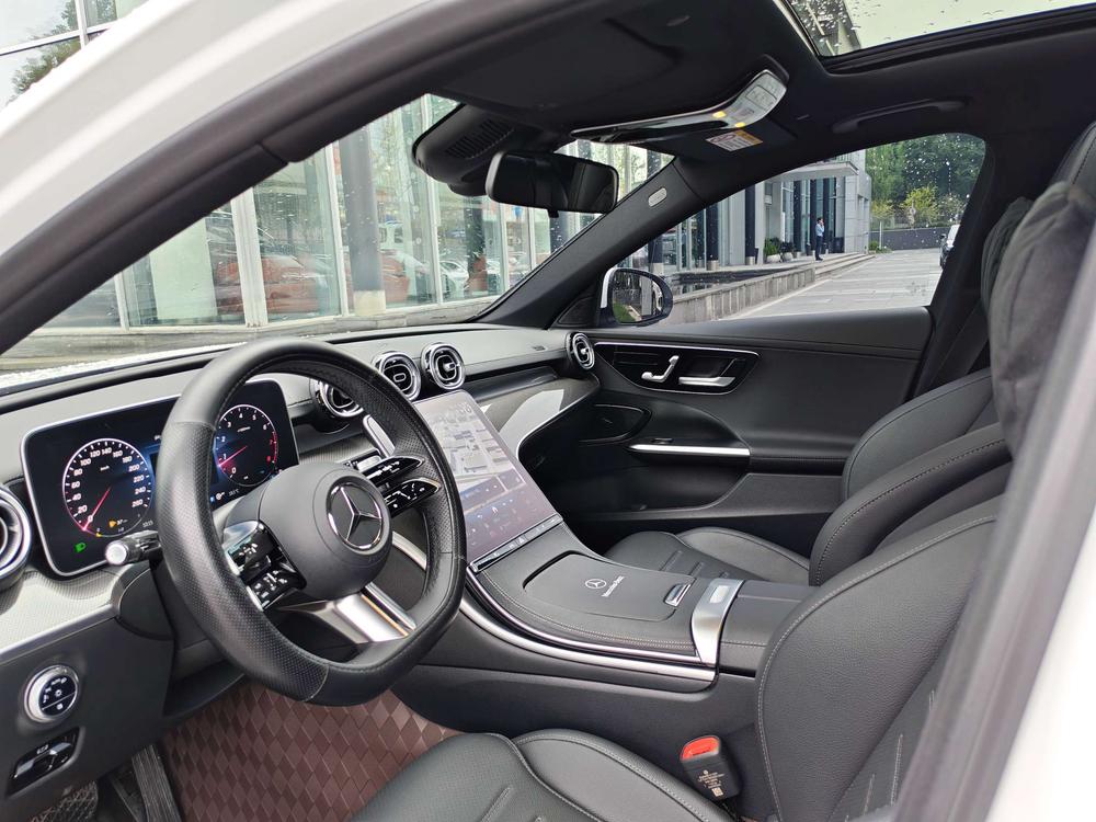 Mercedes-Benz Mercedes-Benz C-Class