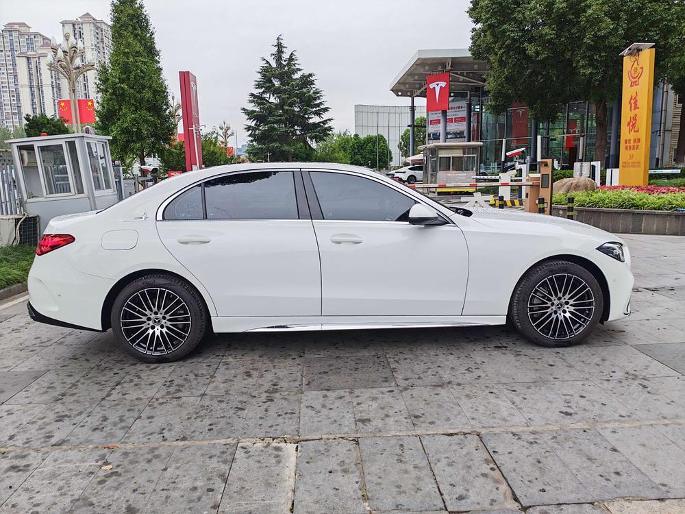 Mercedes-Benz Mercedes-Benz C-Class