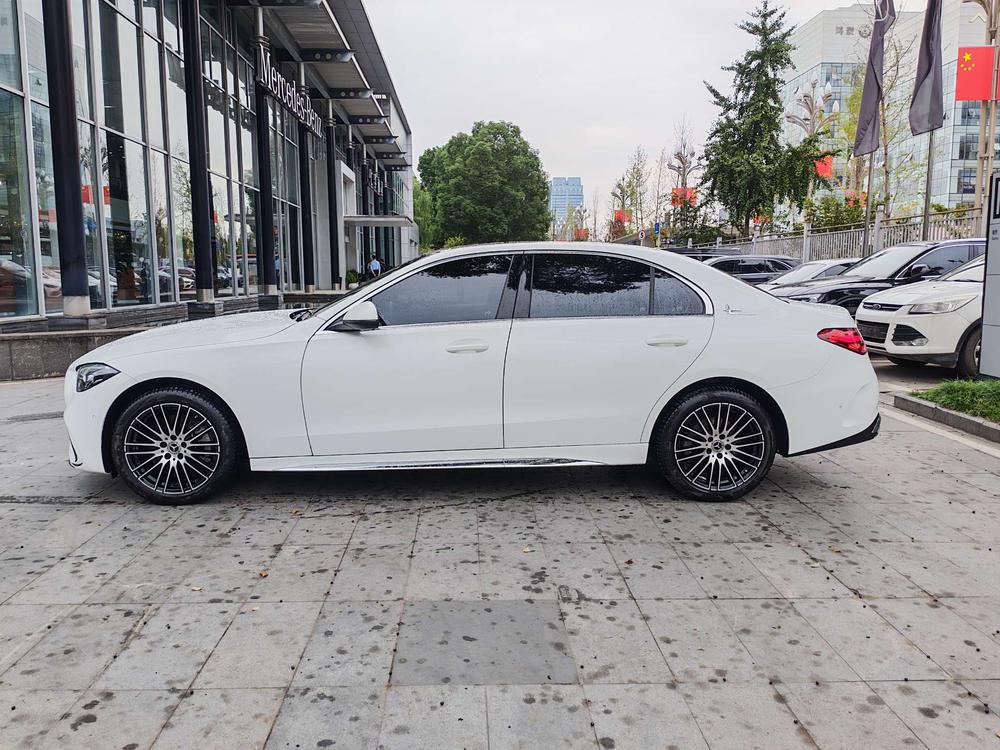 Mercedes-Benz Mercedes-Benz C-Class