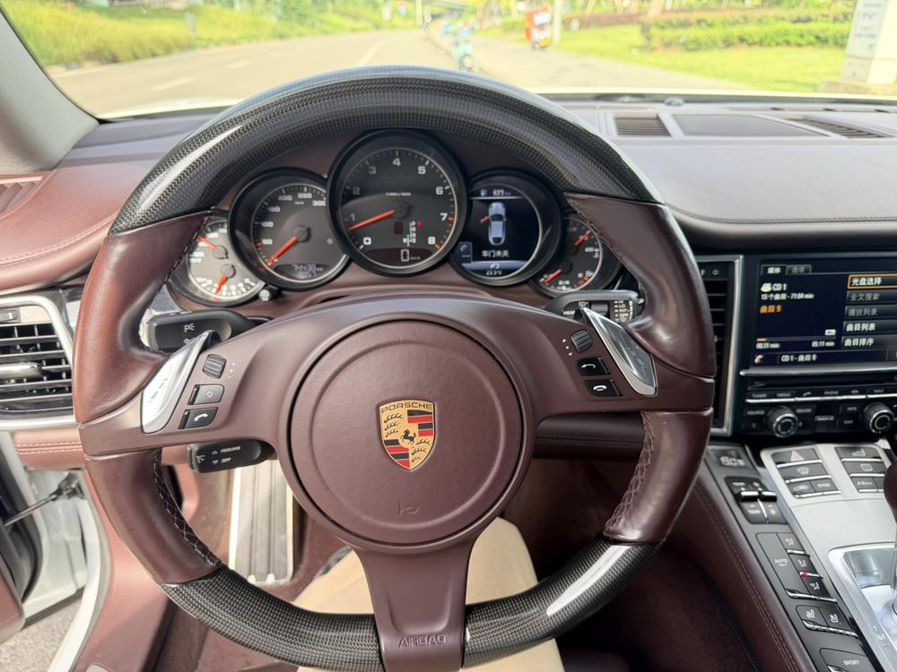 Porsche Panamera