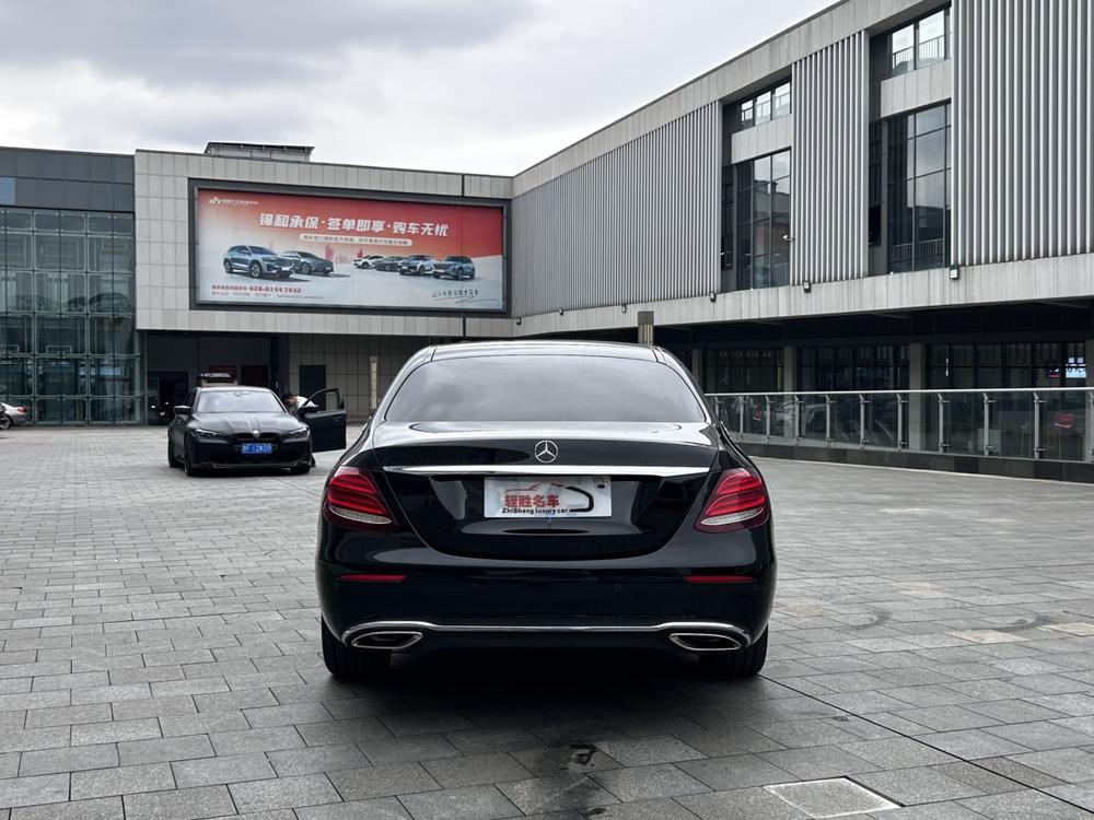 Mercedes-Benz Mercedes-Benz E-Class