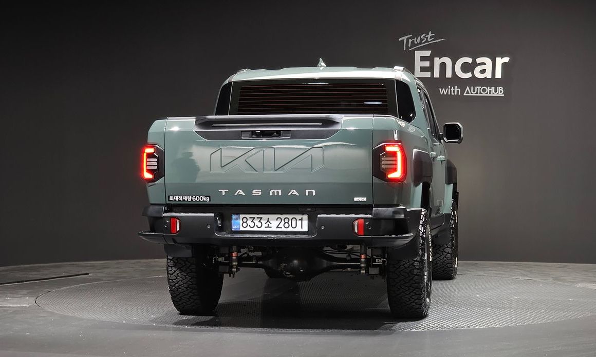 Kia Tasman